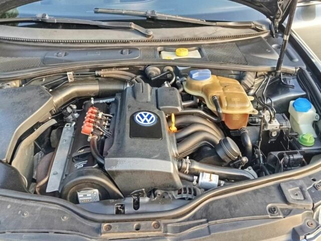 Серый Фольксваген Пассат Вариант, объемом двигателя 1.6 л и пробегом 254 тыс. км за 5100 $, фото 6 на Automoto.ua