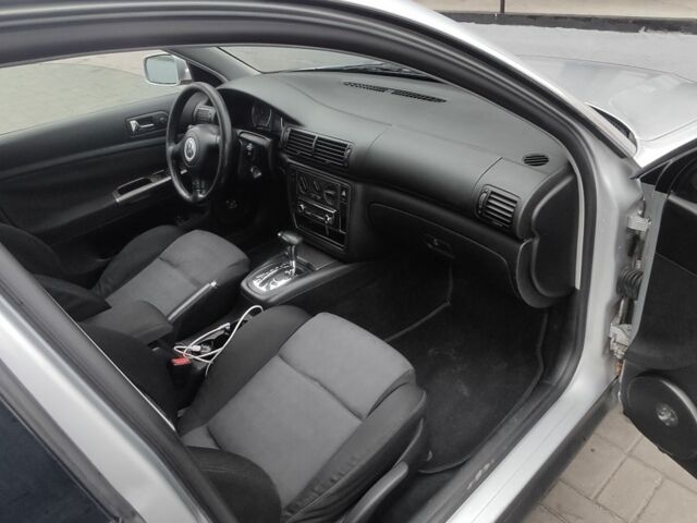 Сірий Фольксваген Пассат Варіант, об'ємом двигуна 1.9 л та пробігом 327 тис. км за 4500 $, фото 6 на Automoto.ua