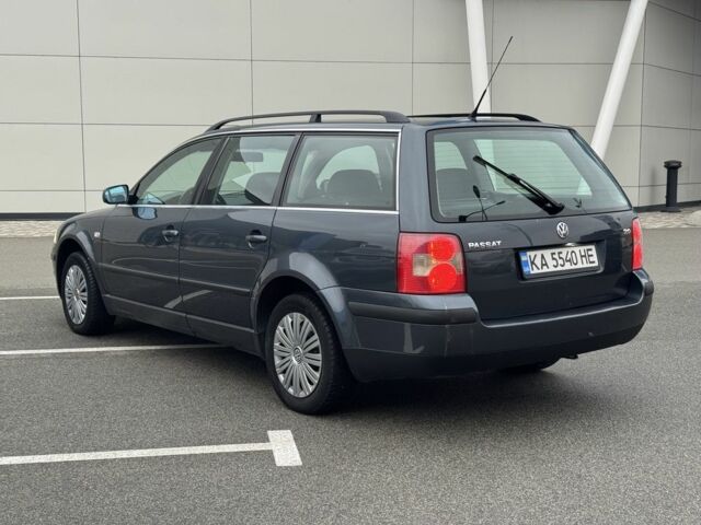 Сірий Фольксваген Пассат Варіант, об'ємом двигуна 2 л та пробігом 254 тис. км за 3990 $, фото 4 на Automoto.ua