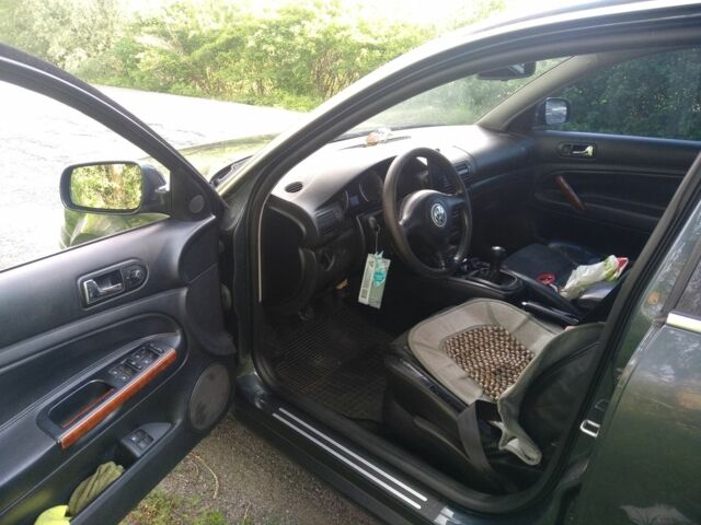 Серый Фольксваген Пассат Вариант, объемом двигателя 1.9 л и пробегом 345 тыс. км за 4100 $, фото 7 на Automoto.ua