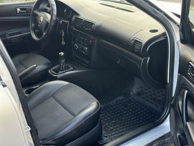 Фольксваген Пассат Вариант 2001 в Львове на Automoto.ua Серый Фольксваген Пассат Вариант, объемом двигателя 1.9 л и пробегом 222 тыс. км за 3750 $, фото 11 на Automoto.ua