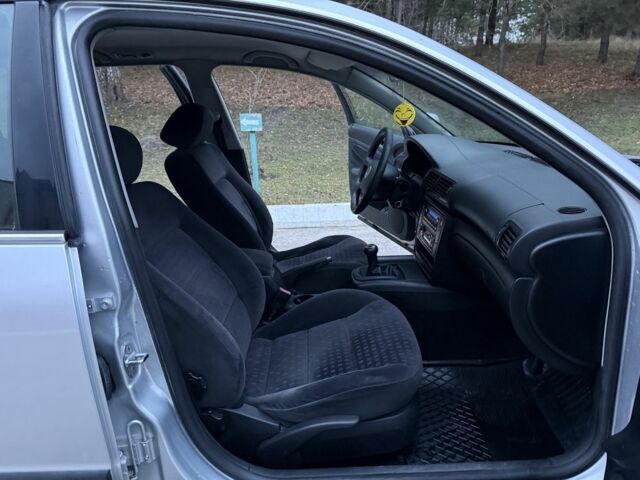 Сірий Фольксваген Пассат Варіант, об'ємом двигуна 0 л та пробігом 280 тис. км за 1999 $, фото 4 на Automoto.ua