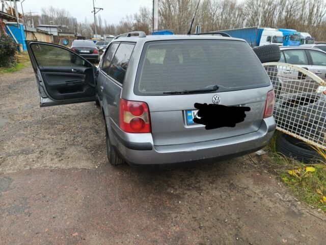 Серый Фольксваген Пассат Вариант, объемом двигателя 2 л и пробегом 380 тыс. км за 2200 $, фото 4 на Automoto.ua