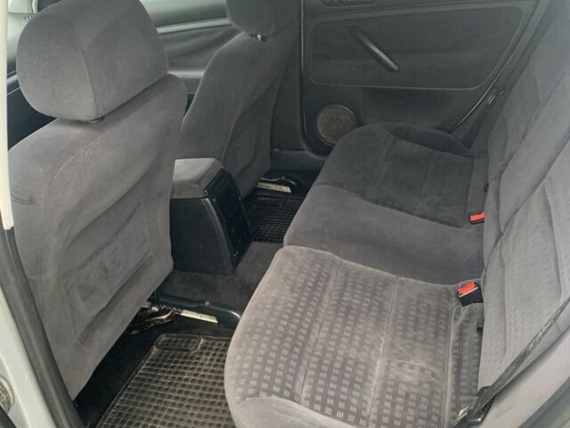 Сірий Фольксваген Пассат Варіант, об'ємом двигуна 1.9 л та пробігом 475 тис. км за 3000 $, фото 5 на Automoto.ua