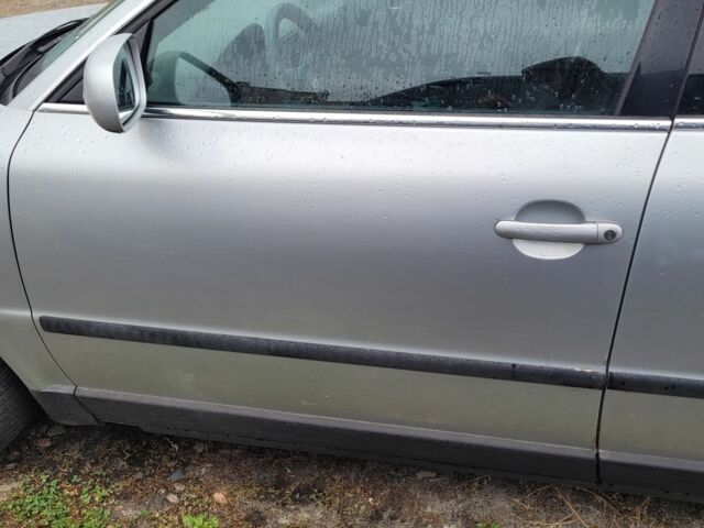 Фольксваген Пассат Вариант 2001 в Киеве на Automoto.ua Серый Фольксваген Пассат Вариант, объемом двигателя 1.6 л и пробегом 293 тыс. км за 3700 $, фото 9 на Automoto.ua