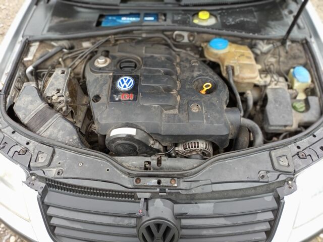 Сірий Фольксваген Пассат Варіант, об'ємом двигуна 1.9 л та пробігом 466 тис. км за 3400 $, фото 1 на Automoto.ua