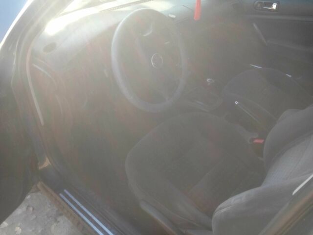 Серый Фольксваген Пассат Вариант, объемом двигателя 1.9 л и пробегом 401 тыс. км за 4200 $, фото 3 на Automoto.ua