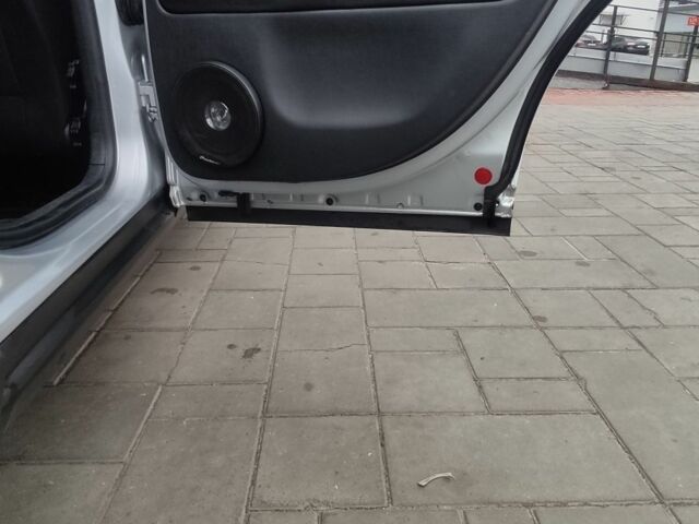 Сірий Фольксваген Пассат Варіант, об'ємом двигуна 1.9 л та пробігом 327 тис. км за 4500 $, фото 2 на Automoto.ua