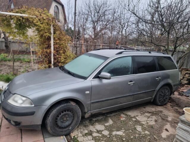 Серый Фольксваген Пассат Вариант, объемом двигателя 1.9 л и пробегом 439 тыс. км за 2300 $, фото 1 на Automoto.ua