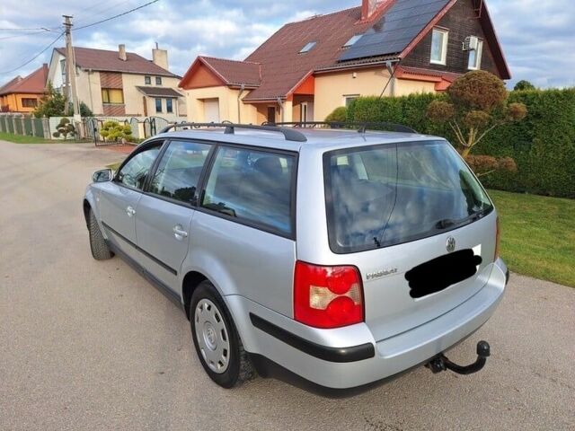 Сірий Фольксваген Пассат Варіант, об'ємом двигуна 0 л та пробігом 300 тис. км за 1350 $, фото 3 на Automoto.ua