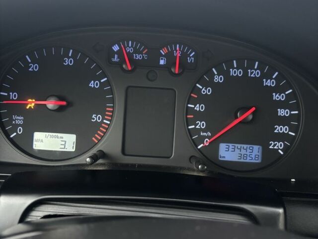 Серый Фольксваген Пассат Вариант, объемом двигателя 1.9 л и пробегом 334 тыс. км за 2550 $, фото 7 на Automoto.ua