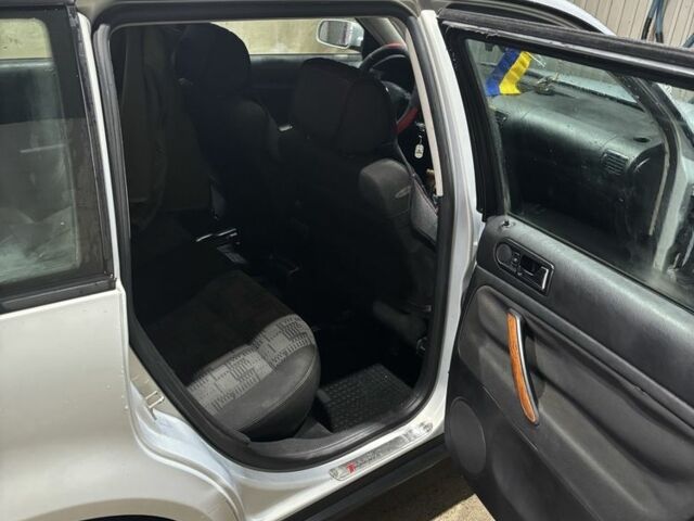 Серый Фольксваген Пассат Вариант, объемом двигателя 1.9 л и пробегом 334 тыс. км за 2550 $, фото 9 на Automoto.ua