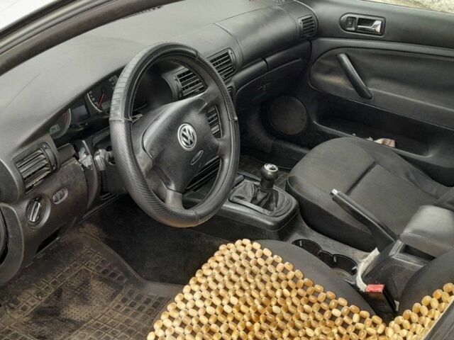 Фольксваген Пассат Варіант 2002 у Малине на Automoto.ua Сірий Фольксваген Пассат Варіант, об'ємом двигуна 1.9 л та пробігом 400 тис. км за 3000 $, фото 5 на Automoto.ua