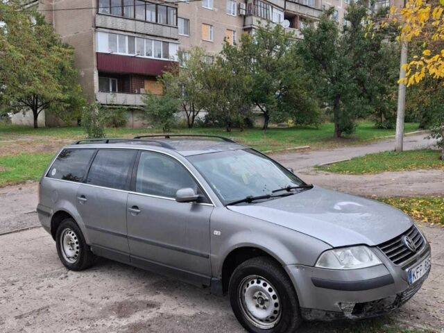 Фольксваген Пассат Вариант 2002 в Славянске на Automoto.ua Серый Фольксваген Пассат Вариант, объемом двигателя 1.9 л и пробегом 300 тыс. км за 1500 $, фото 3 на Automoto.ua