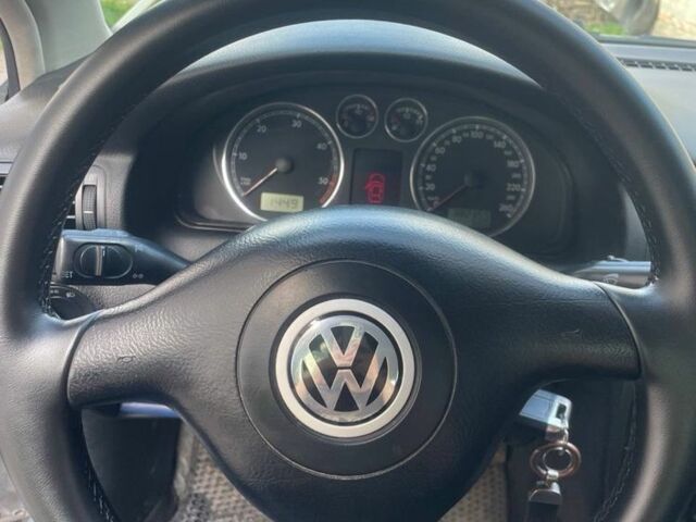 Серый Фольксваген Пассат Вариант, объемом двигателя 1.9 л и пробегом 392 тыс. км за 4600 $, фото 6 на Automoto.ua