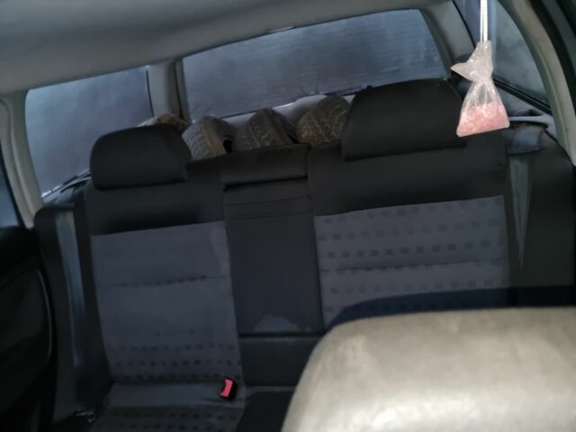 Серый Фольксваген Пассат Вариант, объемом двигателя 1.9 л и пробегом 439 тыс. км за 2300 $, фото 5 на Automoto.ua