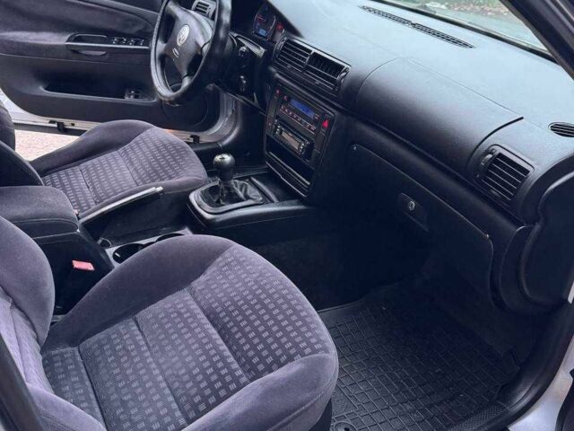 Сірий Фольксваген Пассат Варіант, об'ємом двигуна 1.9 л та пробігом 320 тис. км за 3300 $, фото 9 на Automoto.ua