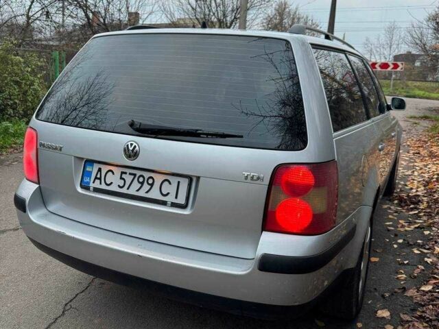 Сірий Фольксваген Пассат Варіант, об'ємом двигуна 1.9 л та пробігом 320 тис. км за 3300 $, фото 5 на Automoto.ua