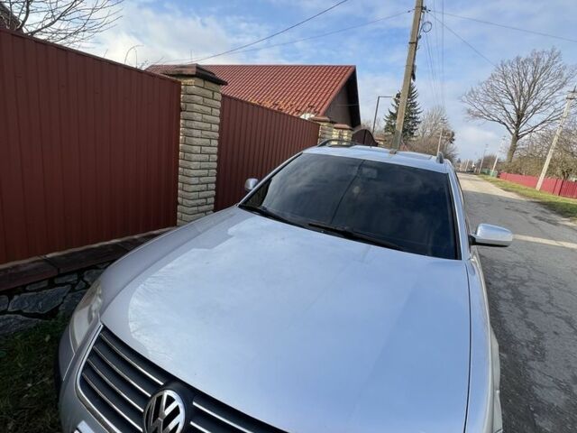 Сірий Фольксваген Пассат Варіант, об'ємом двигуна 1.6 л та пробігом 310 тис. км за 4300 $, фото 1 на Automoto.ua