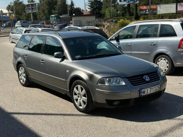 Фольксваген Пассат Вариант 2002 в Кременце на Automoto.ua Серый Фольксваген Пассат Вариант, объемом двигателя 0 л и пробегом 300 тыс. км за 1799 $, фото 1 на Automoto.ua