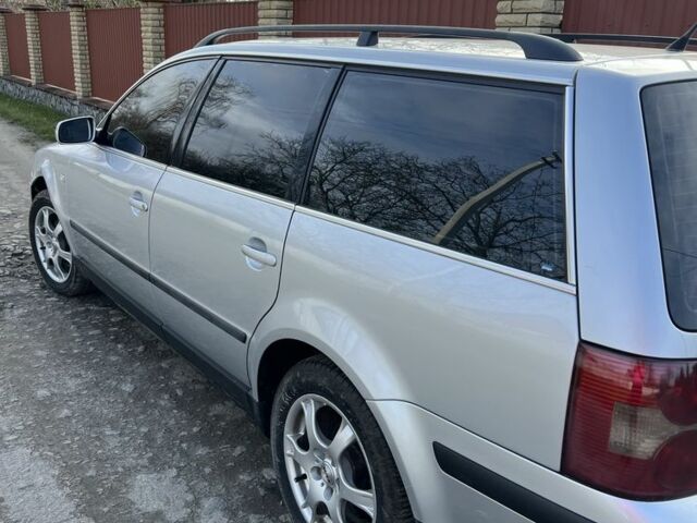 Сірий Фольксваген Пассат Варіант, об'ємом двигуна 1.6 л та пробігом 310 тис. км за 4300 $, фото 11 на Automoto.ua