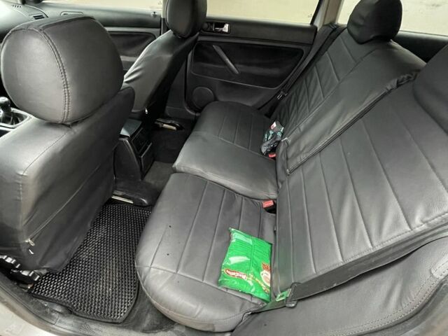 Фольксваген Пассат Вариант 2002 в Украинке на Automoto.ua Серый Фольксваген Пассат Вариант, объемом двигателя 1.9 л и пробегом 417 тыс. км за 3900 $, фото 7 на Automoto.ua