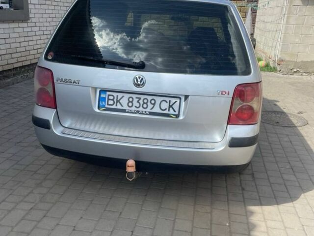 Серый Фольксваген Пассат Вариант, объемом двигателя 1.9 л и пробегом 392 тыс. км за 4600 $, фото 1 на Automoto.ua