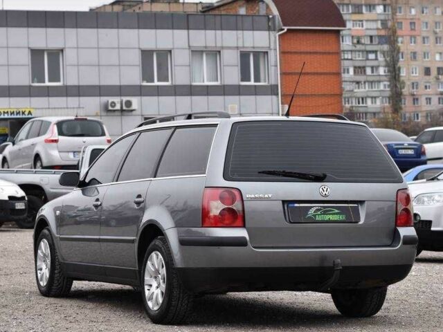 Серый Фольксваген Пассат Вариант, объемом двигателя 1.6 л и пробегом 205 тыс. км за 6250 $, фото 3 на Automoto.ua