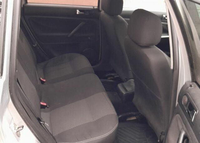 Серый Фольксваген Пассат Вариант, объемом двигателя 1.9 л и пробегом 210 тыс. км за 4300 $, фото 8 на Automoto.ua