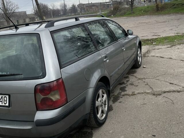 Сірий Фольксваген Пассат Варіант, об'ємом двигуна 1.9 л та пробігом 300 тис. км за 2300 $, фото 3 на Automoto.ua
