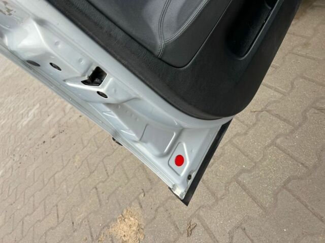 Серый Фольксваген Пассат Вариант, объемом двигателя 1.9 л и пробегом 438 тыс. км за 3600 $, фото 16 на Automoto.ua