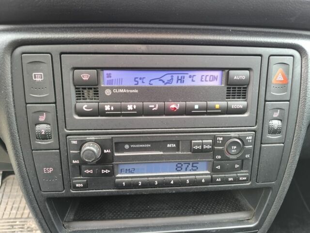 Сірий Фольксваген Пассат Варіант, об'ємом двигуна 1.6 л та пробігом 118 тис. км за 5700 $, фото 15 на Automoto.ua