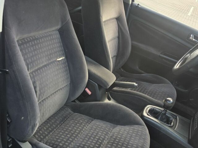 Серый Фольксваген Пассат Вариант, объемом двигателя 2 л и пробегом 444 тыс. км за 999 $, фото 9 на Automoto.ua