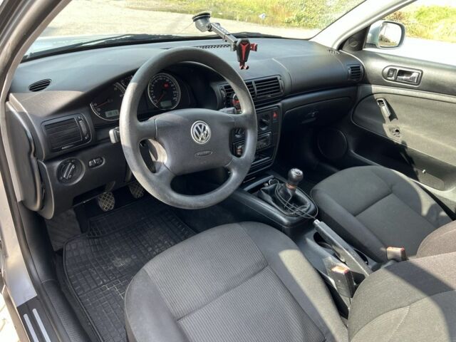 Серый Фольксваген Пассат Вариант, объемом двигателя 0 л и пробегом 198 тыс. км за 4400 $, фото 7 на Automoto.ua