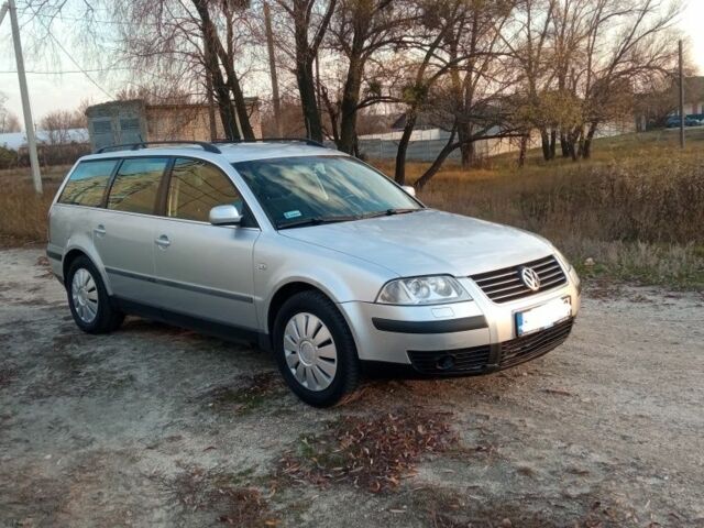 Сірий Фольксваген Пассат Варіант, об'ємом двигуна 1.9 л та пробігом 250 тис. км за 2400 $, фото 1 на Automoto.ua