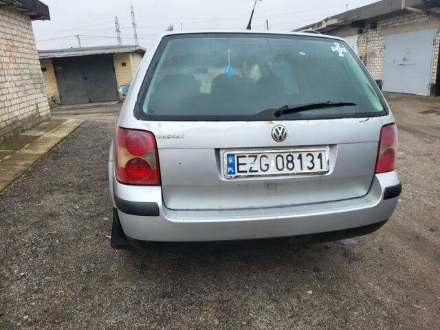 Серый Фольксваген Пассат Вариант, объемом двигателя 2 л и пробегом 300 тыс. км за 1450 $, фото 2 на Automoto.ua