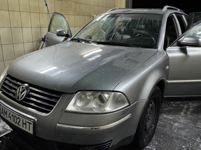 Сірий Фольксваген Пассат Варіант, об'ємом двигуна 2.5 л та пробігом 280 тис. км за 3600 $, фото 7 на Automoto.ua