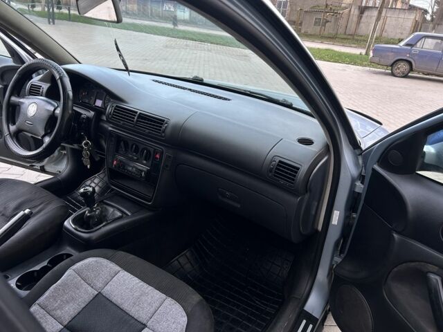 Сірий Фольксваген Пассат Варіант, об'ємом двигуна 1.9 л та пробігом 297 тис. км за 3350 $, фото 12 на Automoto.ua