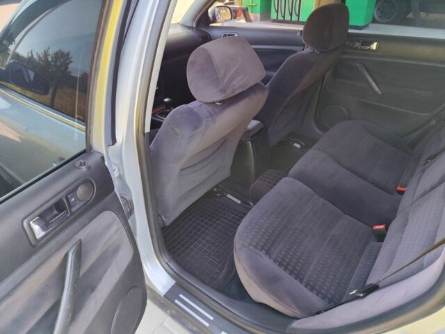 Фольксваген Пассат Вариант 2003 в Киеве на Automoto.ua Серый Фольксваген Пассат Вариант, объемом двигателя 1.8 л и пробегом 320 тыс. км за 4700 $, фото 7 на Automoto.ua