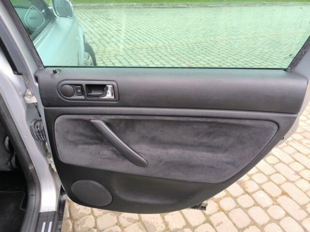 Сірий Фольксваген Пассат Варіант, об'ємом двигуна 1.6 л та пробігом 118 тис. км за 5700 $, фото 18 на Automoto.ua