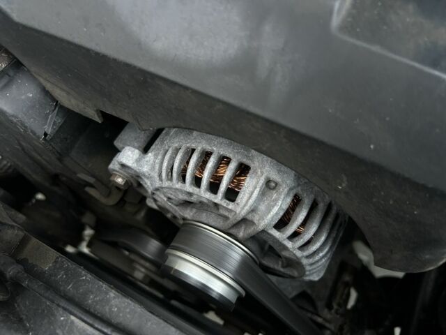 Сірий Фольксваген Пассат Варіант, об'ємом двигуна 1.9 л та пробігом 297 тис. км за 3350 $, фото 15 на Automoto.ua