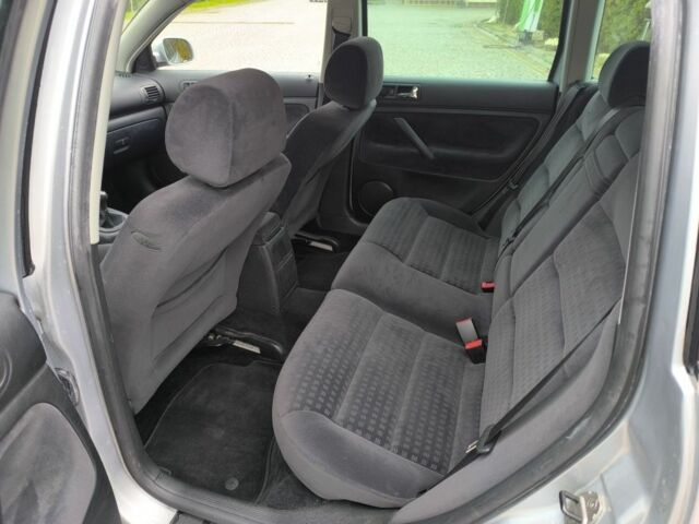 Сірий Фольксваген Пассат Варіант, об'ємом двигуна 1.6 л та пробігом 118 тис. км за 5700 $, фото 20 на Automoto.ua