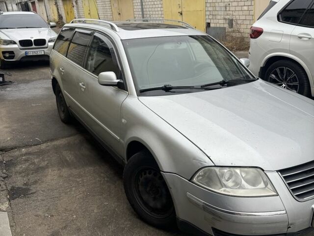 Серый Фольксваген Пассат Вариант, объемом двигателя 2 л и пробегом 341 тыс. км за 3800 $, фото 1 на Automoto.ua