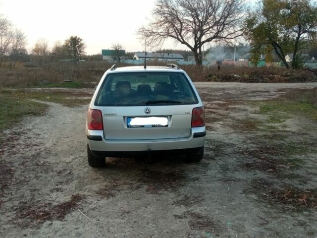 Сірий Фольксваген Пассат Варіант, об'ємом двигуна 1.9 л та пробігом 250 тис. км за 2400 $, фото 2 на Automoto.ua