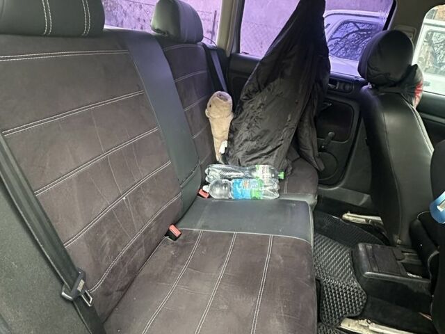 Серый Фольксваген Пассат Вариант, объемом двигателя 1.9 л и пробегом 380 тыс. км за 3400 $, фото 5 на Automoto.ua