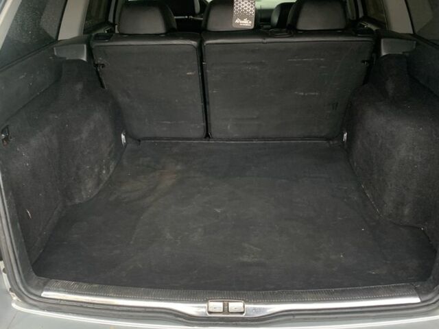 Серый Фольксваген Пассат Вариант, объемом двигателя 2.5 л и пробегом 389 тыс. км за 3000 $, фото 8 на Automoto.ua