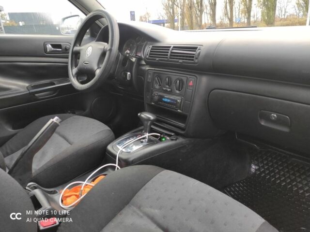 Сірий Фольксваген Пассат Варіант, об'ємом двигуна 1.9 л та пробігом 350 тис. км за 3900 $, фото 20 на Automoto.ua