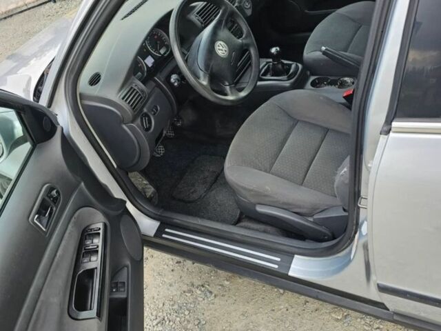 Серый Фольксваген Пассат Вариант, объемом двигателя 1.9 л и пробегом 266 тыс. км за 1400 $, фото 8 на Automoto.ua