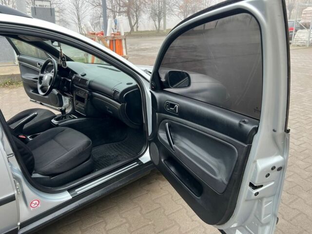 Серый Фольксваген Пассат Вариант, объемом двигателя 1.9 л и пробегом 438 тыс. км за 3600 $, фото 13 на Automoto.ua