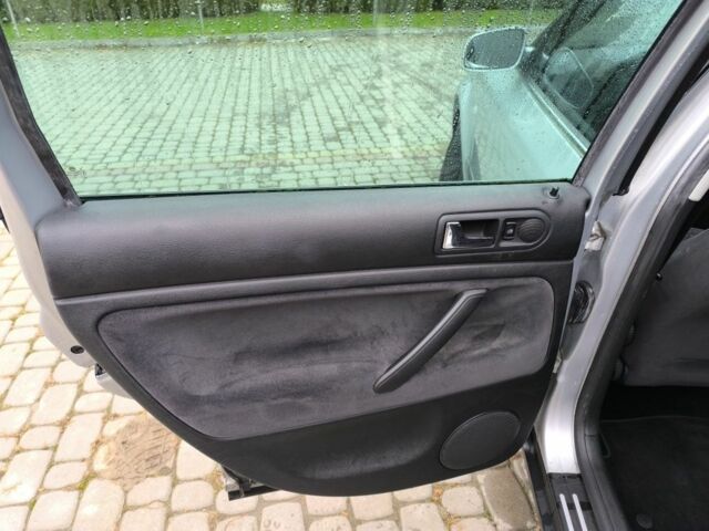 Сірий Фольксваген Пассат Варіант, об'ємом двигуна 1.6 л та пробігом 118 тис. км за 5700 $, фото 21 на Automoto.ua